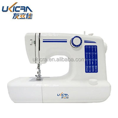 Machine à coudre ménagère multifonctionnelle de 18 W avec dimensions globales de 384 X 153 X 247 mm